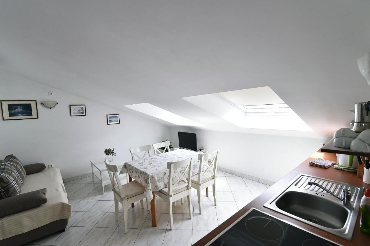 Apartments Luni II Baška Kültér fotó